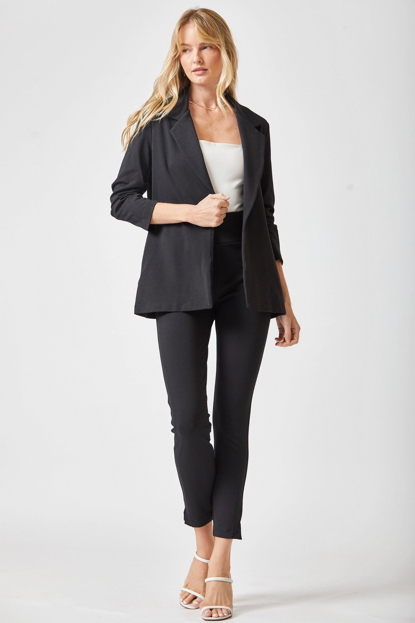 Magic 3/4 Blazer in Nine Colors Ave Shops